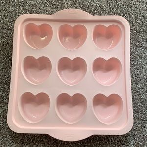 Heart silicone baking sheet